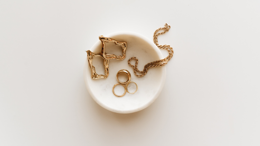 OUR TOP 5 MINIMALIST JEWELRIES IN NYC